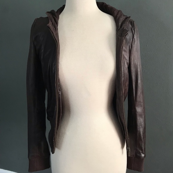 Muubaa Designer Soft Leather Zipper Jacket w Hood - Picture 6 of 8